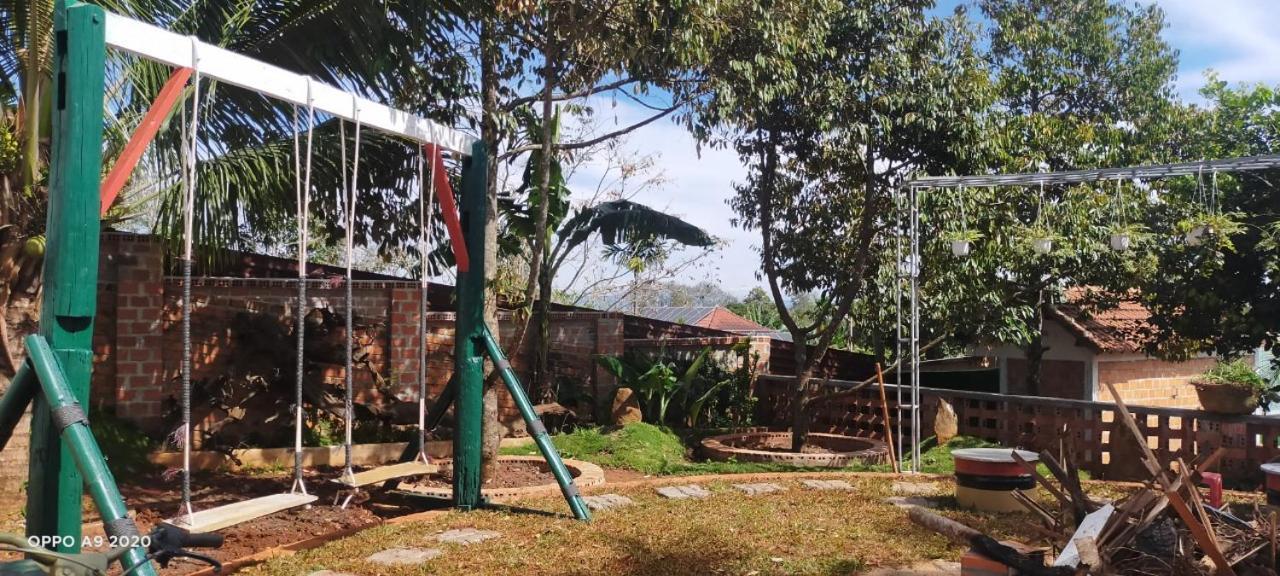 Gia Lai Homestay Phuong My Pleiku Bagian luar foto